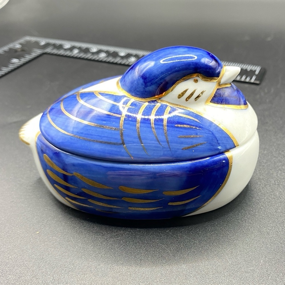 OTIGIRI Porcelain Duck Trinket Box Blue White Gold